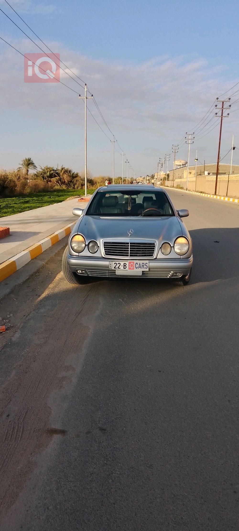 مرسيدس بنز E-Class